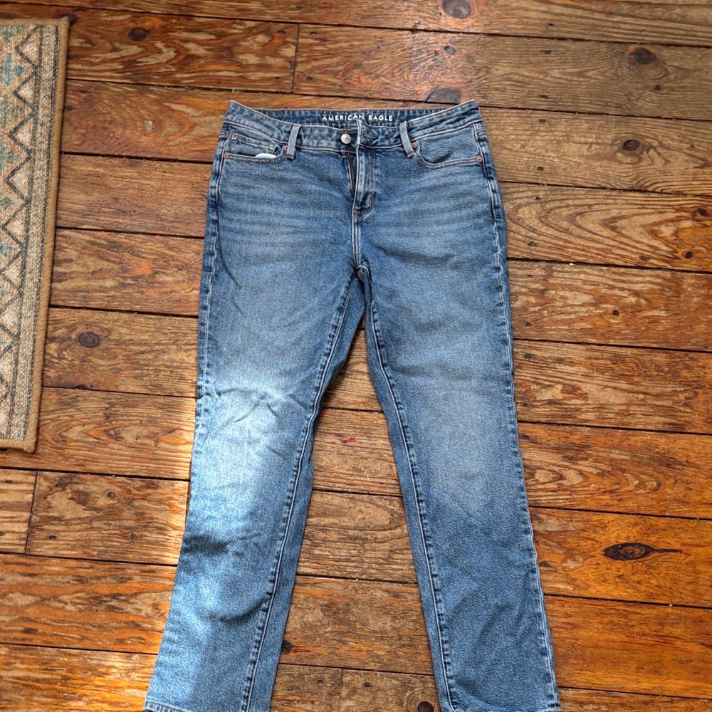 American Eagle Outfitters Women's Classic Blue Straight Leg Jeans